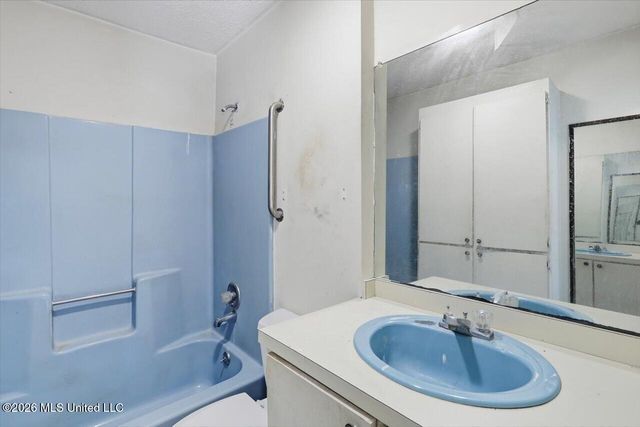 2009 Melvin Road, Pearl, MS 39208