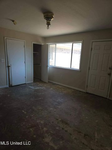 2009 Melvin Road, Pearl, MS 39208