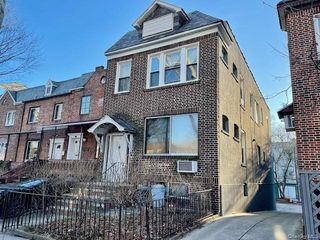 39-47 49th Street, Sunnyside, NY 11104