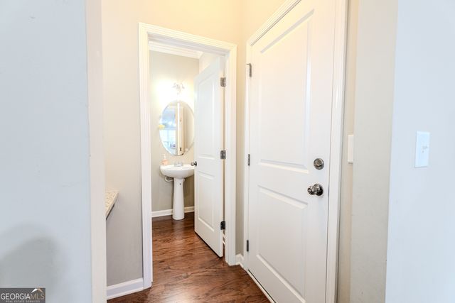 801 Village Field Court, Suwanee, GA 30024