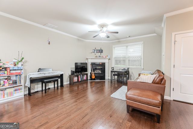 801 Village Field Court, Suwanee, GA 30024