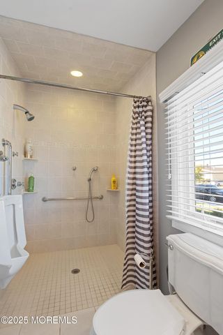 45 Stockton Lake Boulevard, Manasquan, NJ 08736