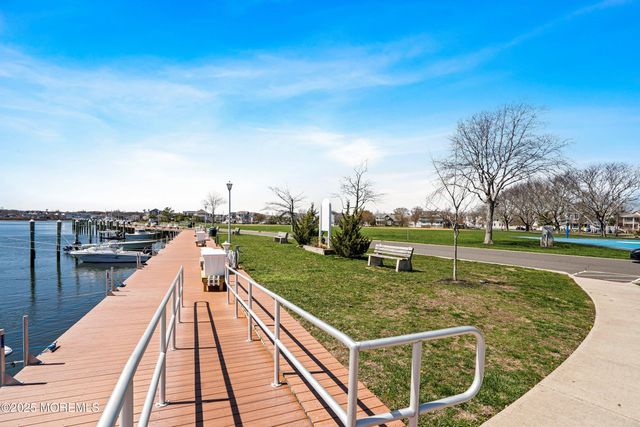 45 Stockton Lake Boulevard, Manasquan, NJ 08736