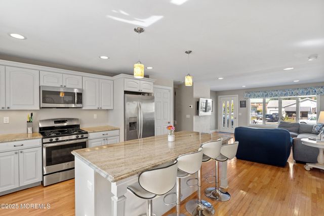 45 Stockton Lake Boulevard, Manasquan, NJ 08736