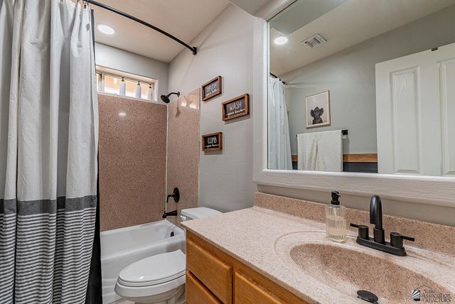 10284 S Avenida La Primera, Yuma, AZ 85367