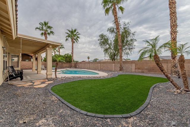 10284 S Avenida La Primera, Yuma, AZ 85367