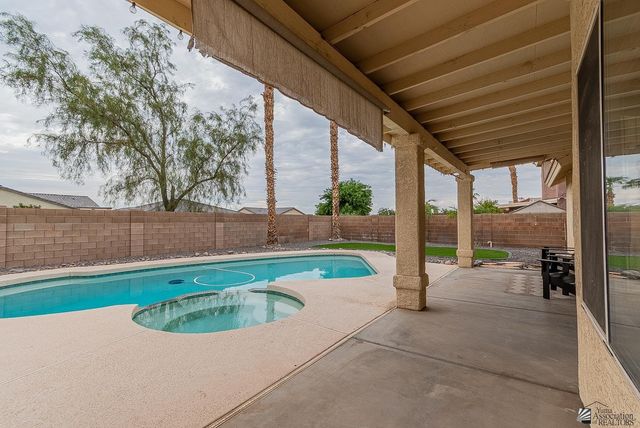 10284 S Avenida La Primera, Yuma, AZ 85367