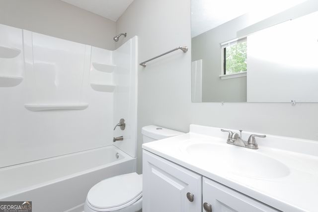 8236 Greenmar Way, Riverdale, GA 30274