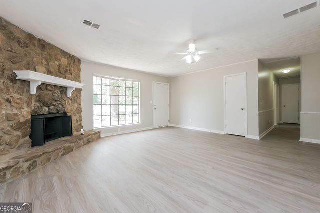 8236 Greenmar Way, Riverdale, GA 30274