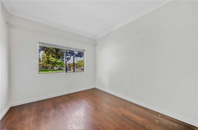 632 Springbrook 7, Irvine, CA 92614