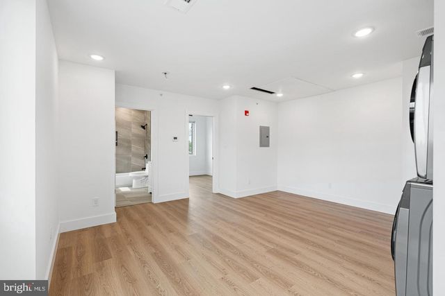 929 N 40TH ST, Philadelphia, PA 19104
