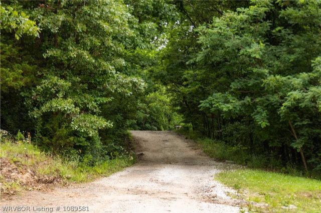 13582 S Highway 170, West Fork, AR 72774