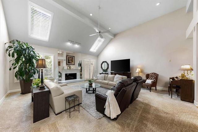 12520 Cedar Street, Leawood, KS 66209