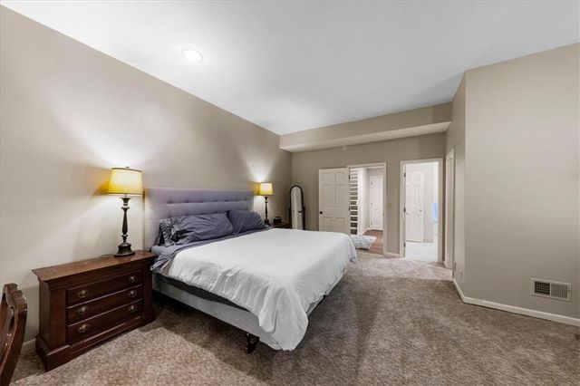 12520 Cedar Street, Leawood, KS 66209