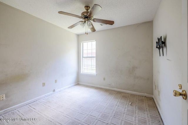 7249 Lucia Lane, Walls, MS 38680