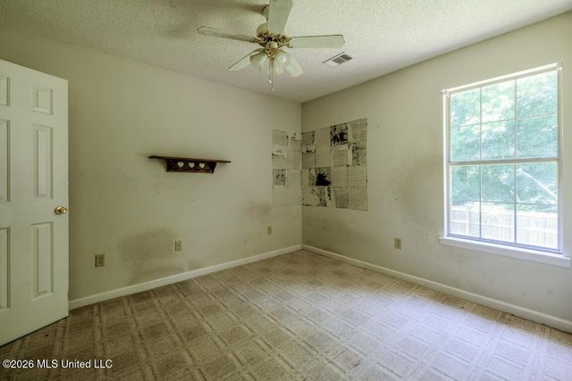 7249 Lucia Lane, Walls, MS 38680