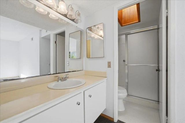 13027 Via Del Valedor, San Diego, CA 92129