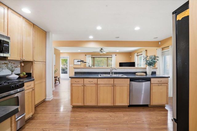 5629 N Bethmaur LANE, Glendale, WI 53209