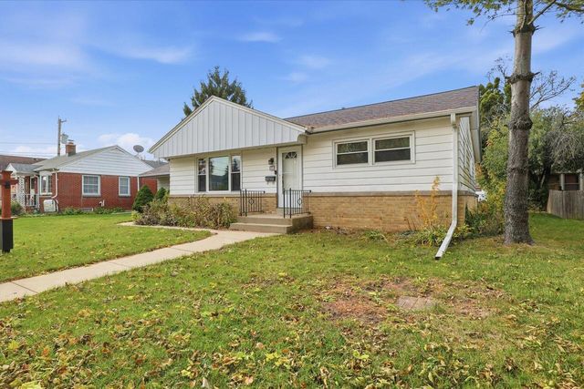 5629 N Bethmaur LANE, Glendale, WI 53209