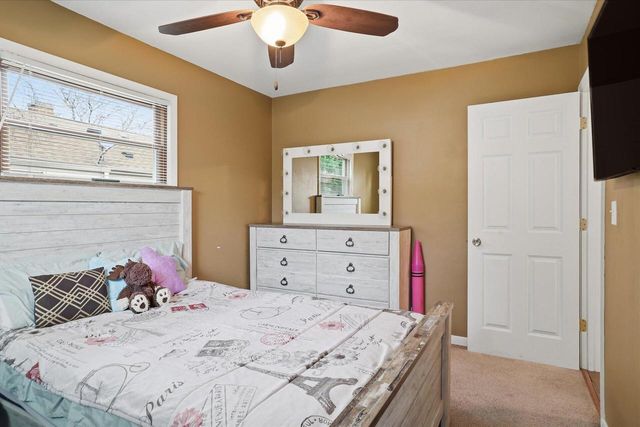 5629 N Bethmaur LANE, Glendale, WI 53209