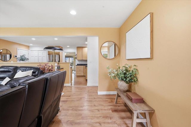 5629 N Bethmaur LANE, Glendale, WI 53209