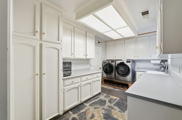 33721 Globe Drive, Springville, CA 93265