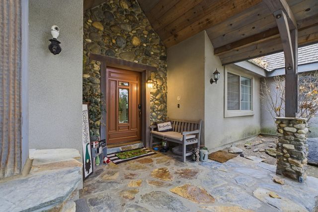 33721 Globe Drive, Springville, CA 93265