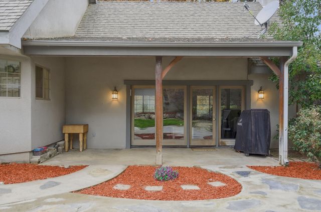 33721 Globe Drive, Springville, CA 93265