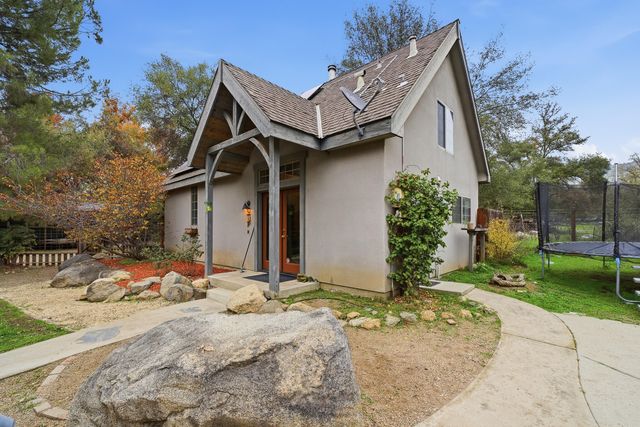 33721 Globe Drive, Springville, CA 93265