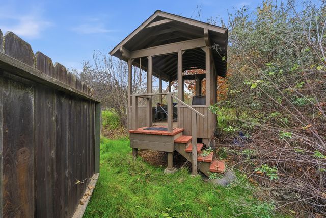 33721 Globe Drive, Springville, CA 93265