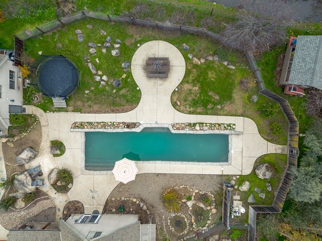 33721 Globe Drive, Springville, CA 93265