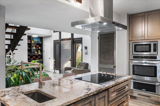 3348 Bob White LN, Belton, TX 76513