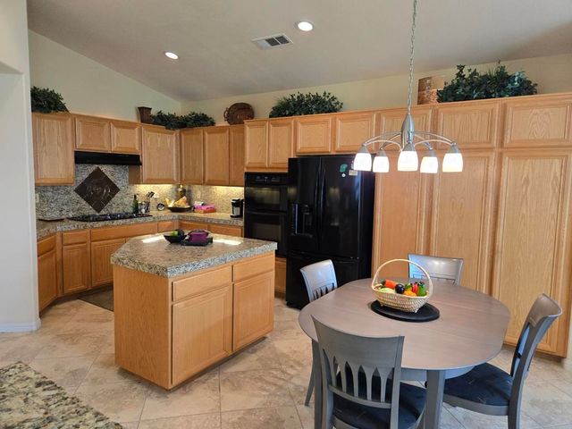 29136 W Laguna Drive, Cathedral City, CA 92234