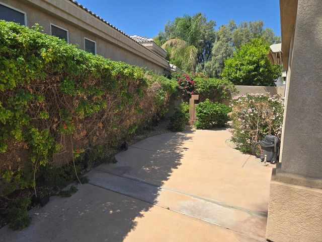 29136 W Laguna Drive, Cathedral City, CA 92234