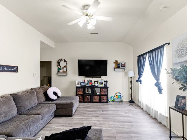 913 Hudson, Odessa, TX 79761