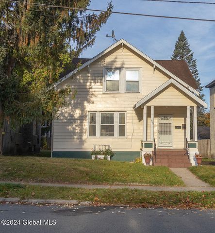 409 Bedford Road, Schenectady, NY 12308