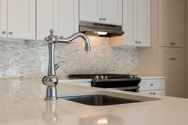 40 WEST 19TH ST, Bayonne, NJ 07002