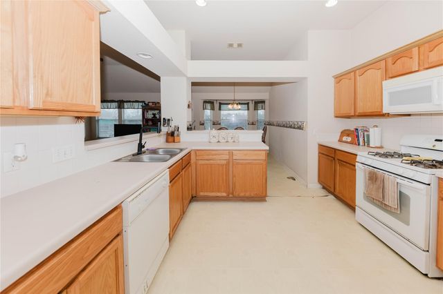 223 Martin Crossing DR, Cedar Creek, TX 78612