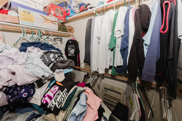 223 Martin Crossing DR, Cedar Creek, TX 78612