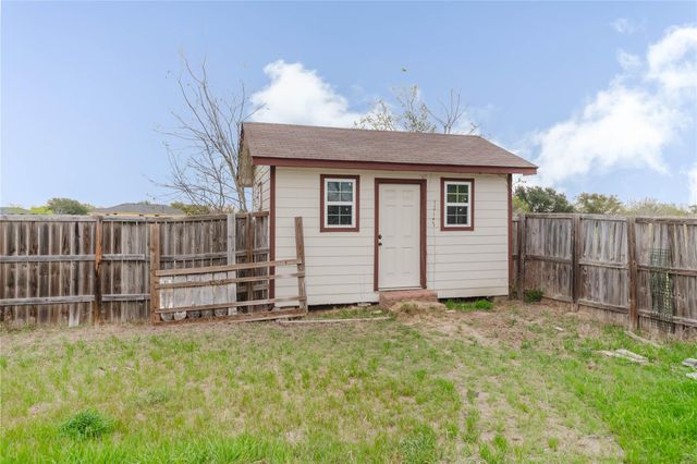 223 Martin Crossing DR, Cedar Creek, TX 78612