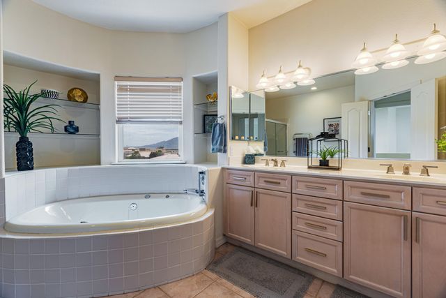 4612 Miramar Drive NW, Albuquerque, NM 87114