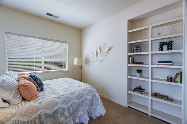4612 Miramar Drive NW, Albuquerque, NM 87114