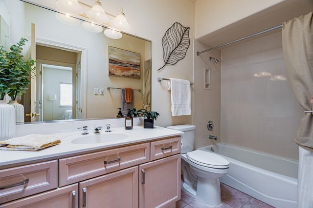 4612 Miramar Drive NW, Albuquerque, NM 87114