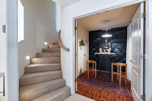 4612 Miramar Drive NW, Albuquerque, NM 87114