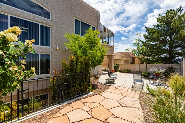 4612 Miramar Drive NW, Albuquerque, NM 87114