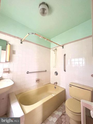 5208 NORWOOD AVE, Baltimore, MD 21207