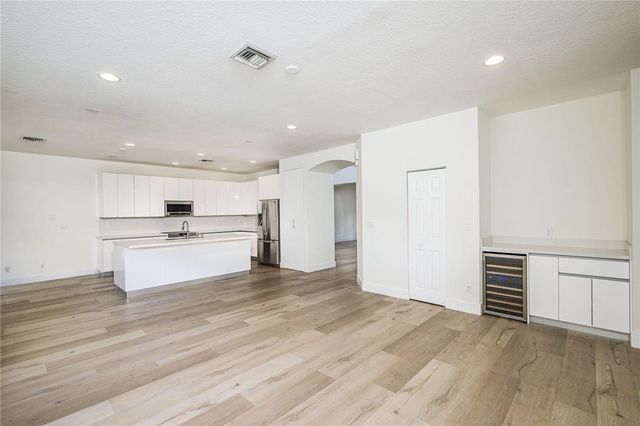 19364 S Whitewater Avenue, Weston, FL 33332