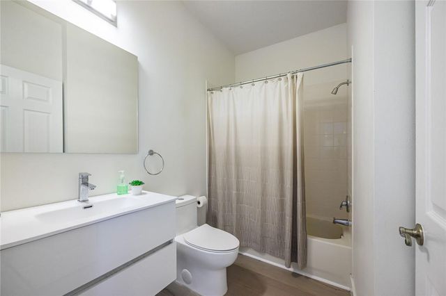 19364 S Whitewater Avenue, Weston, FL 33332