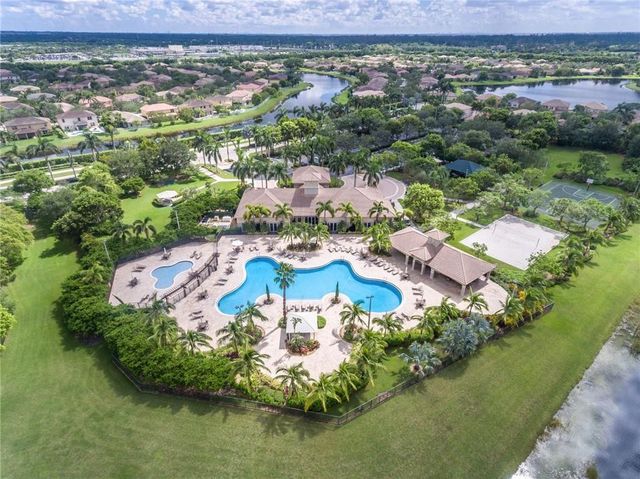 19364 S Whitewater Avenue, Weston, FL 33332