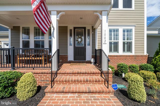 1002 THEMIS ST SE, Leesburg, VA 20175